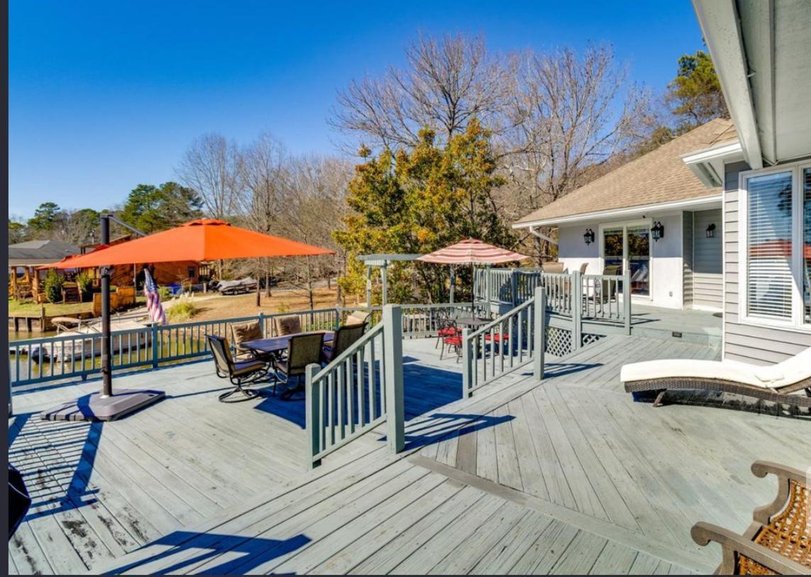 The Lake House Irmo Экстерьер фото